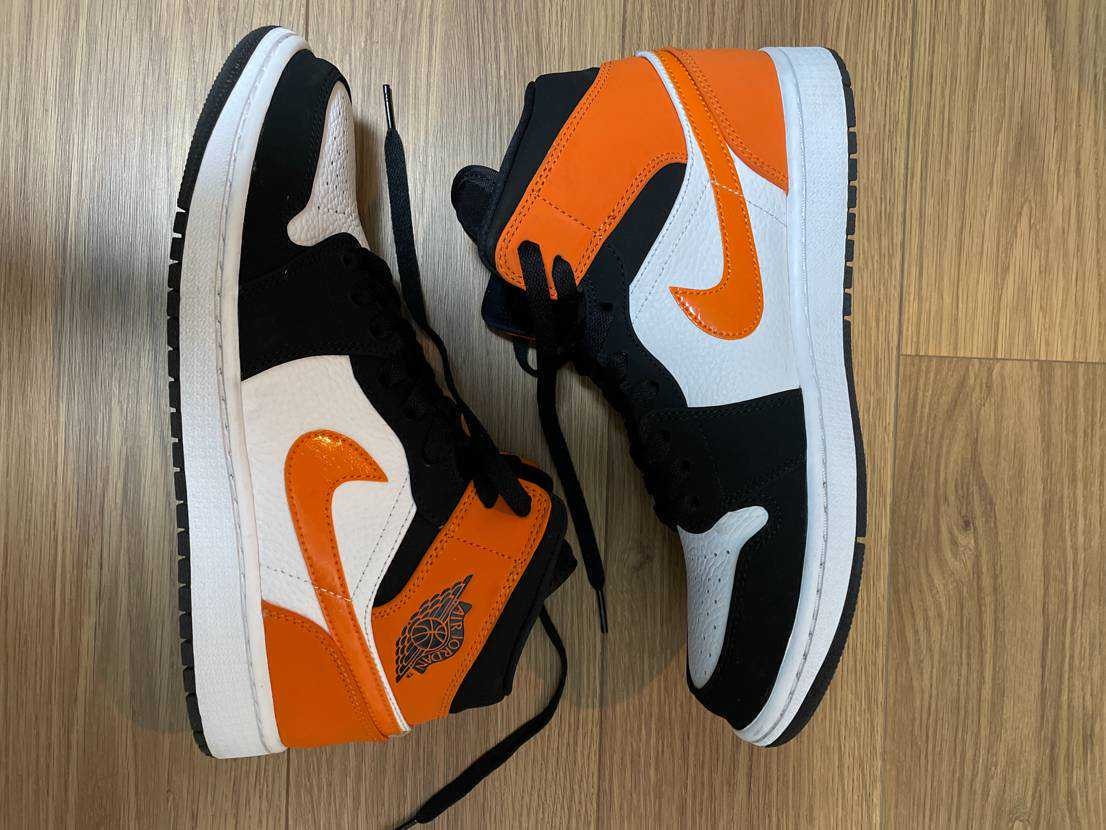 NIKE AIR JORDAN 1 MID "SHATTERED BACKBOARD"