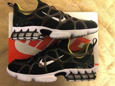 Stussy x Nike Air Zoom Kukini "Black/White/Bright Cactus"
