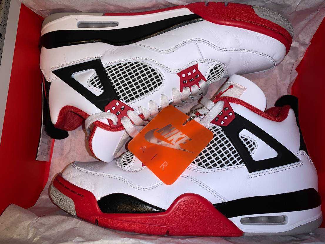 Nike Air Jordan 4 Retro OG "Fire Red" (2020)