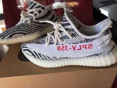 adidas YEEZY Boost 350 V2 "Zebra"