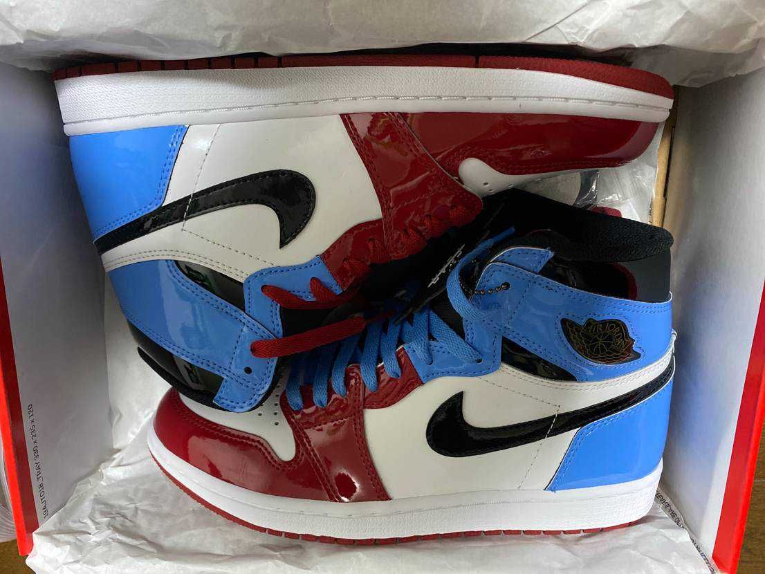 Nike Air Jordan 1 High OG "Fearless"