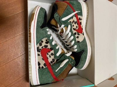Nike SB Dunk High Pro QS "Dog Walker"