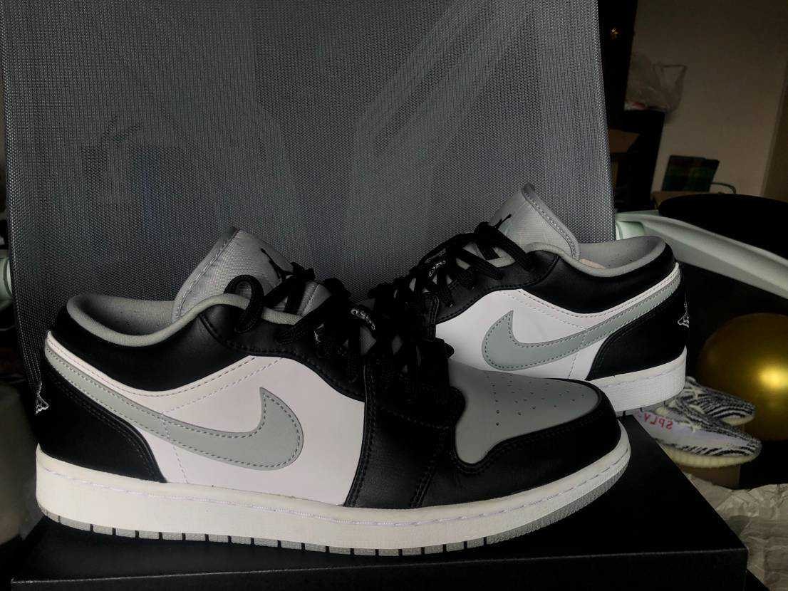 NIKE AIR JORDAN 1 LOW "BLACK/LIGHT SMOKE GREY"