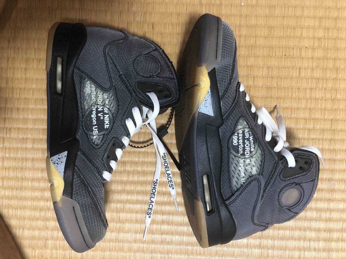 Off-White × Nike Air Jordan 5 "Black/Muslin/Fire Red"