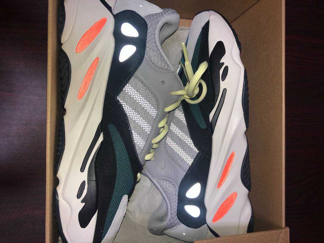 adidas YEEZY Boost 700 "Wave Runner"