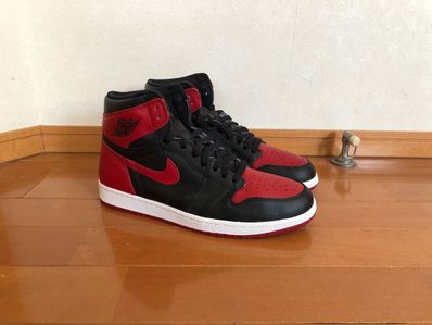 Nike Air Jordan 1 Retro High OG "Bred/Banned" (2016)