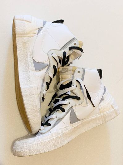 sacai × NIKE BLAZER MID "WHITE/WOLF GREY"