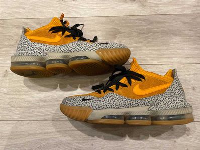 atmos × Nike LeBron 16 Low "Safari" (CD9471-800/CI3358-800)