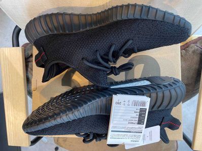 adidas YEEZY Boost 350 V2 "Core Black/Red" (2020)