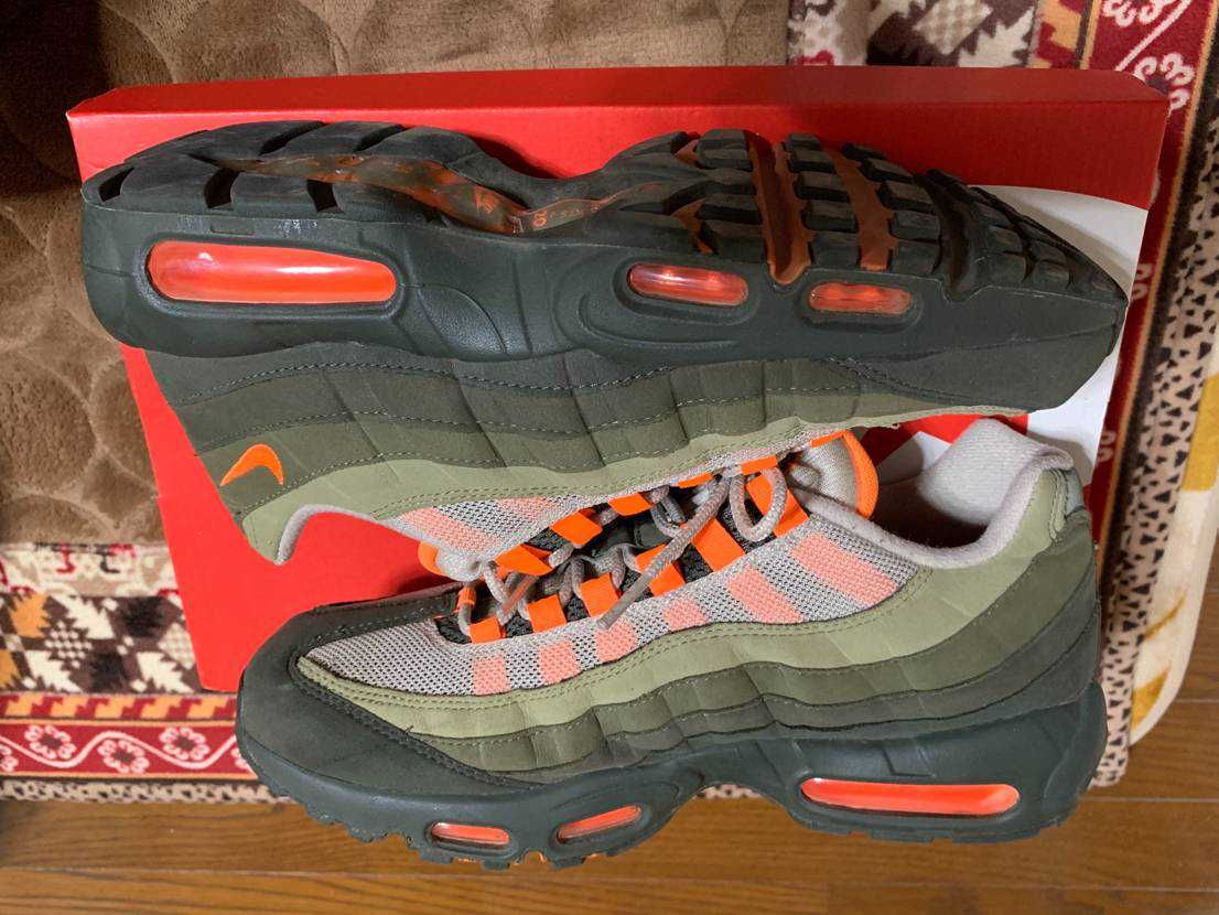 Nike Air Max 95 "String/Total Orange"