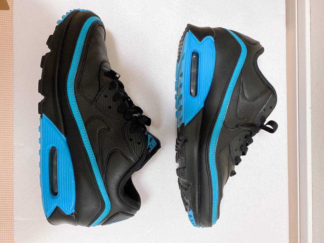 UNDEFEATED × Nike Air Max 90 "Black/Blue"