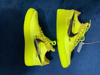 Off-White × Nike Air Force 1 Low "Volt"