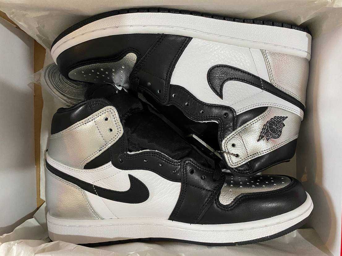 Nike Women's Air Jordan 1 Retro High OG "Silver Toe"