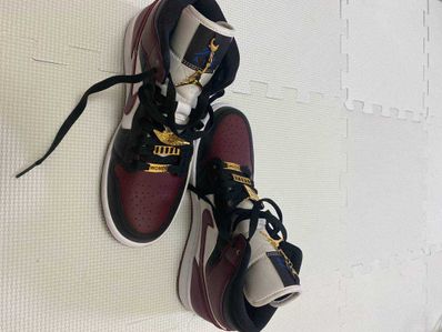 NIKE Women's AIR JORDAN 1 MID "DARK BEETROOT"