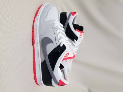 Nike SB Dunk Low "Infrared"