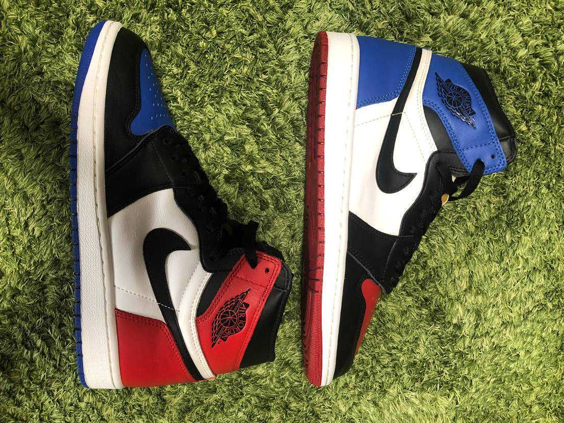Nike Air Jordan 1 Retro High "Top 3"