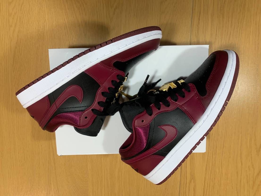 NIKE Women's AIR JORDAN 1 LOW "DARK BEETROOT"