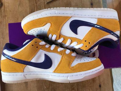 Nike SB Dunk Low "Laser Orange"