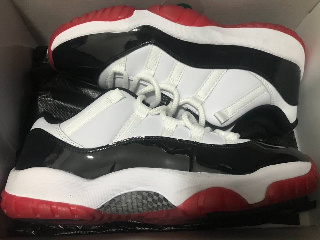 Nike Air Jordan 11 Low "Gym Red"