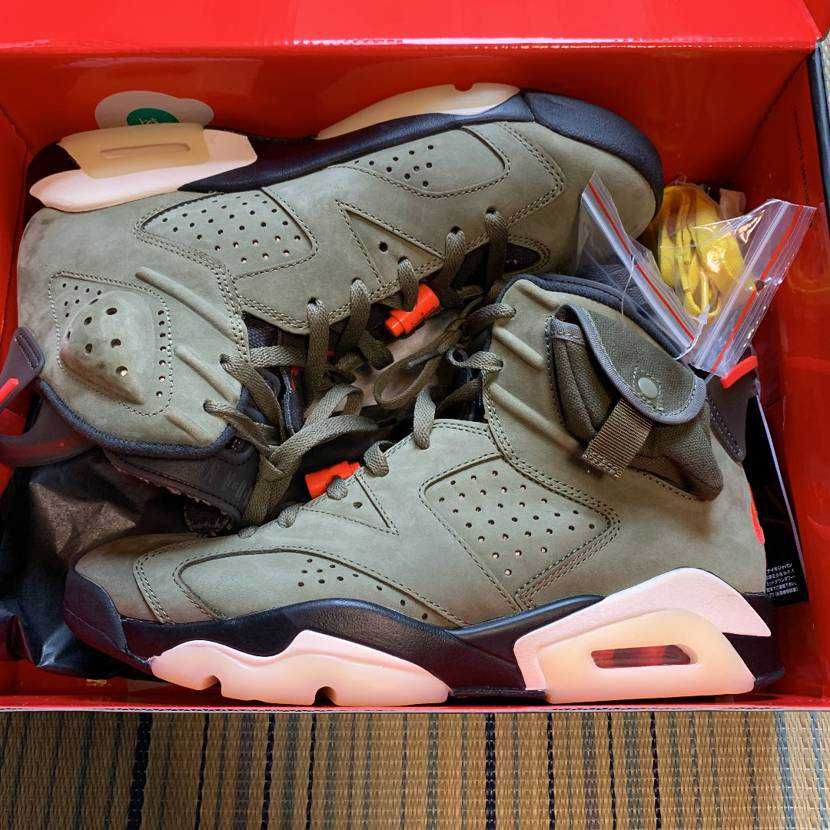 Travis Scott × Nike Air Jordan 6 Retro "Medium Olive"