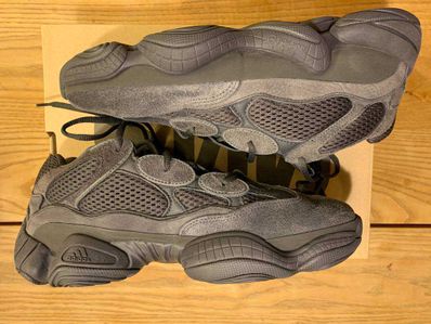 adidas YEEZY 500 "Utility Black"