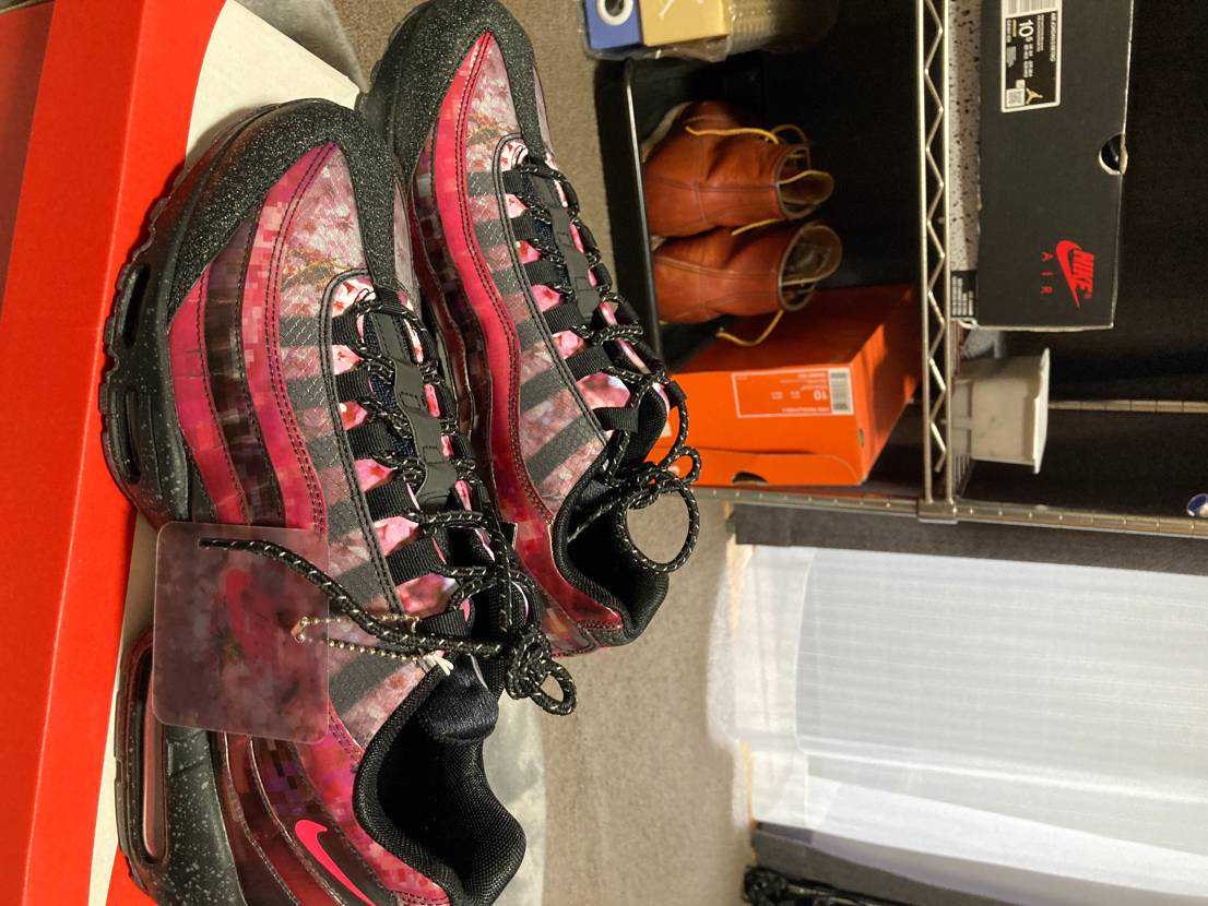 Nike Air Max 95 "Cherry Blossom"
