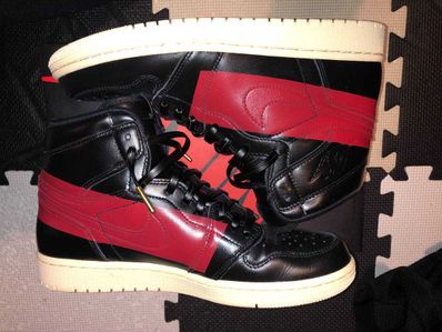 Nike Air Jordan 1 Retro High OG "Couture"