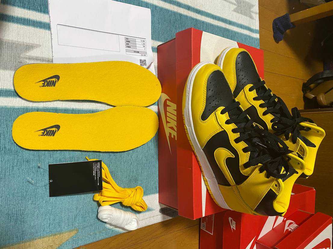 Nike Dunk High "Black/Varsity Maize"