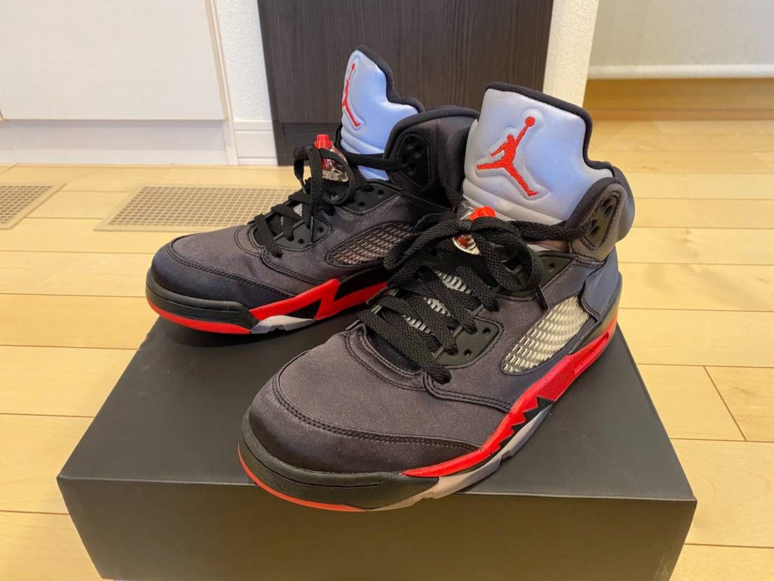 Air Jordan 5 Satin "Bred"