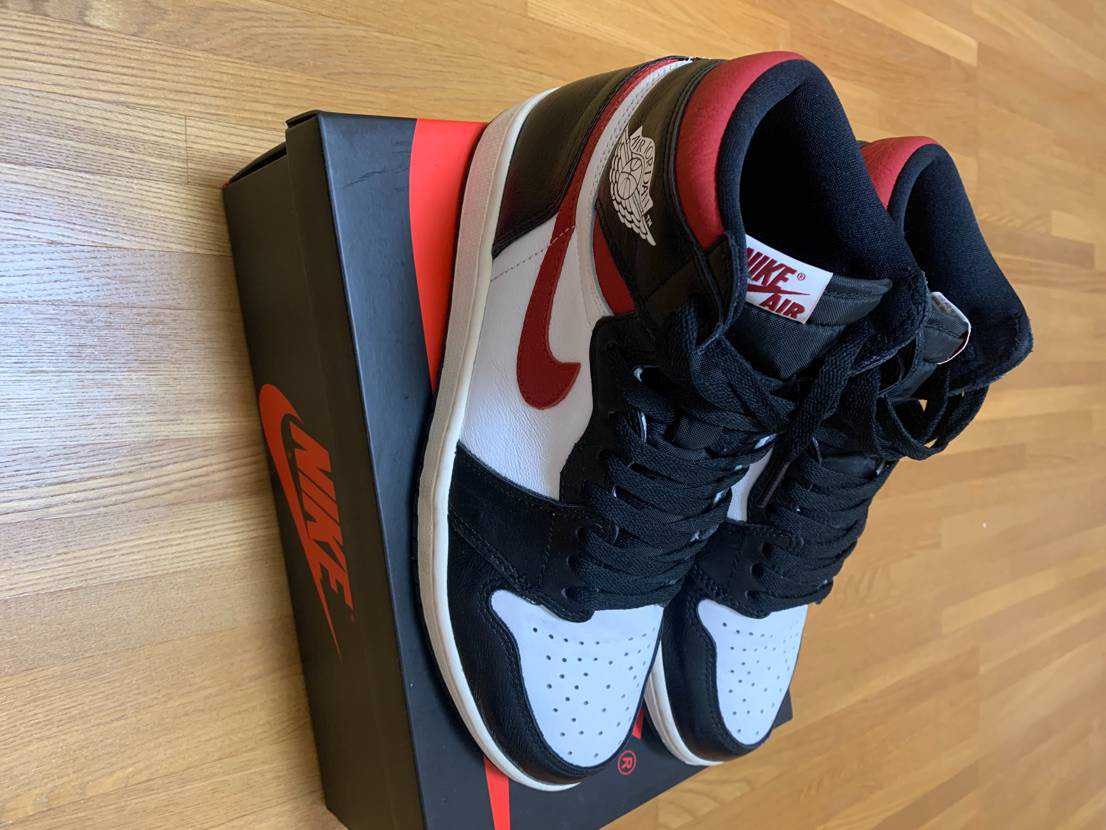 Nike Air Jordan 1 Retro High "Black/White/Sail/Gym Red"