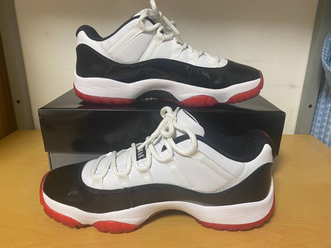 Nike Air Jordan 11 Low "Gym Red"