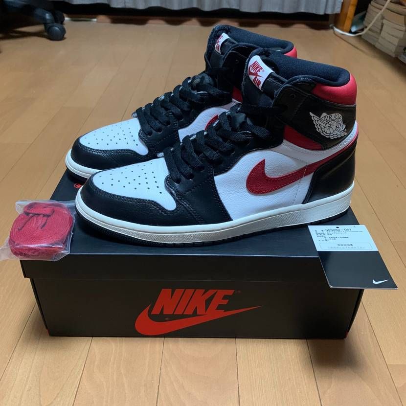 Nike Air Jordan 1 Retro High "Black/White/Sail/Gym Red"
