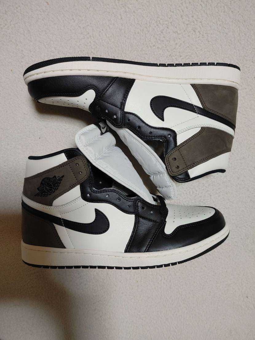 Nike Air Jordan 1 High OG "Sail/Dark Mocha/Black"