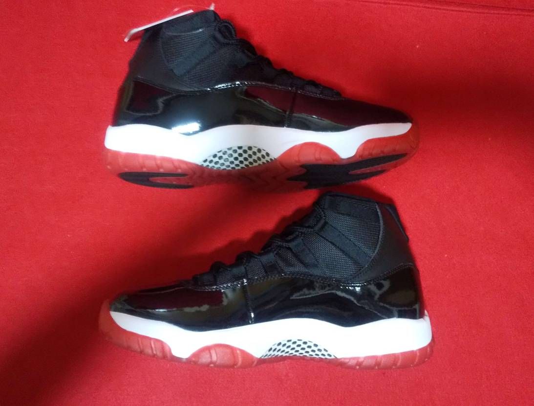 Nike Air Jordan 11 Retro "Bred"