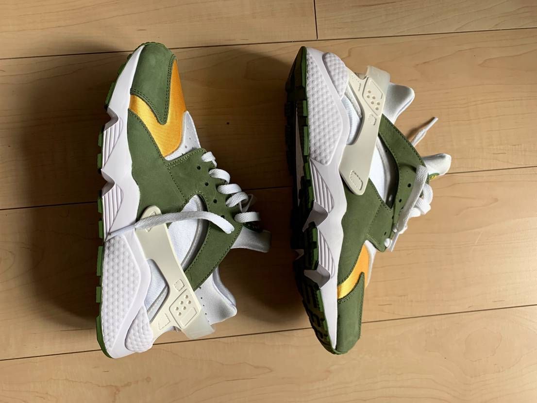 Stussy × Nike Air Huarache "Dark Olive"