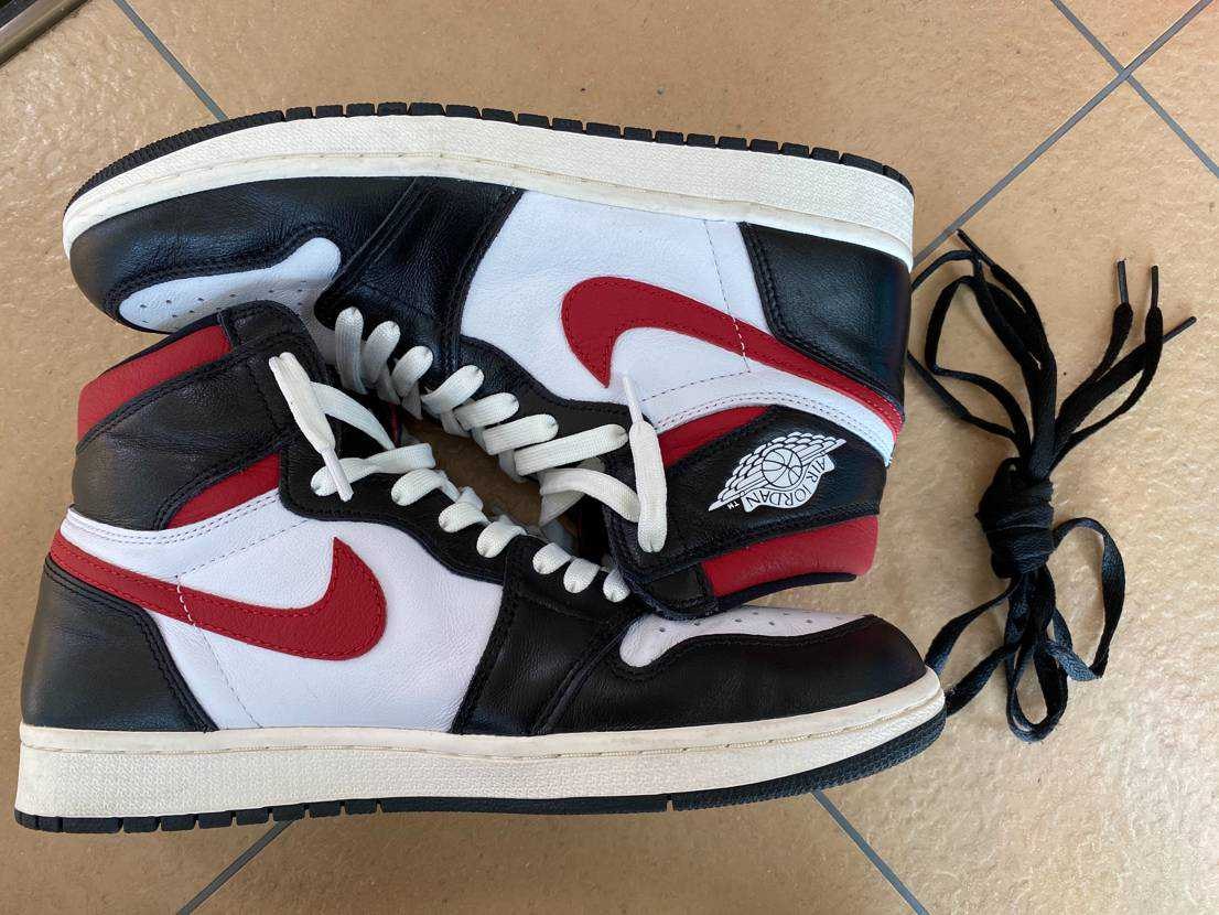 Nike Air Jordan 1 Retro High "Black/White/Sail/Gym Red"