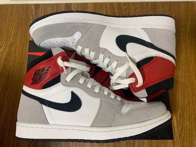 Nike Air Jordan 1 High OG "White/Black/Light Smoke Grey"