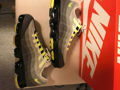 Nike Air Vapormax 95 "Neon"