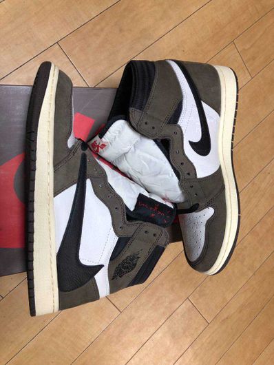 Travis Scott × Nike Air Jordan 1 Retro High OG TS SP "Sail/Dark Mocha"