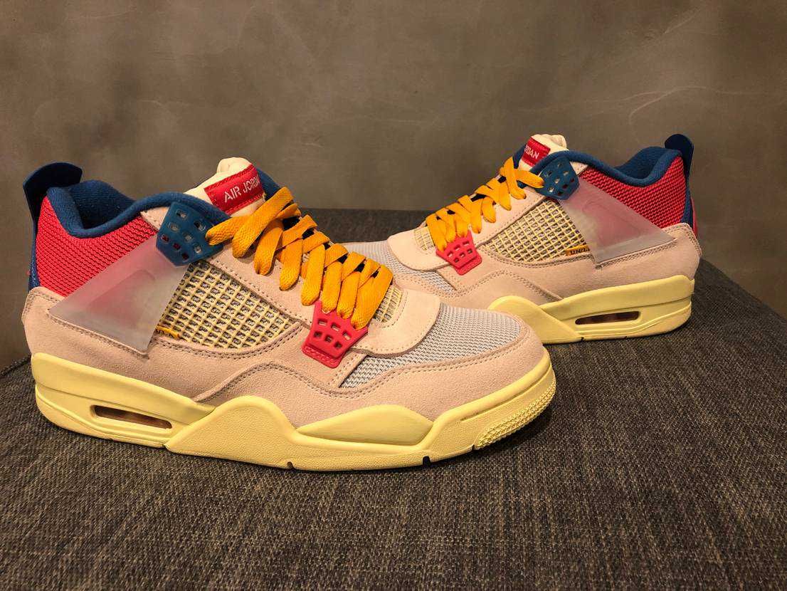 UNION × Nike Air Jordan 4 SP "Guava Ice/Light Fusion Red"