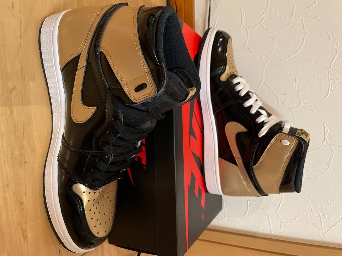 Nike Air Jordan 1 Retro High OG NRG "Gold Toe"