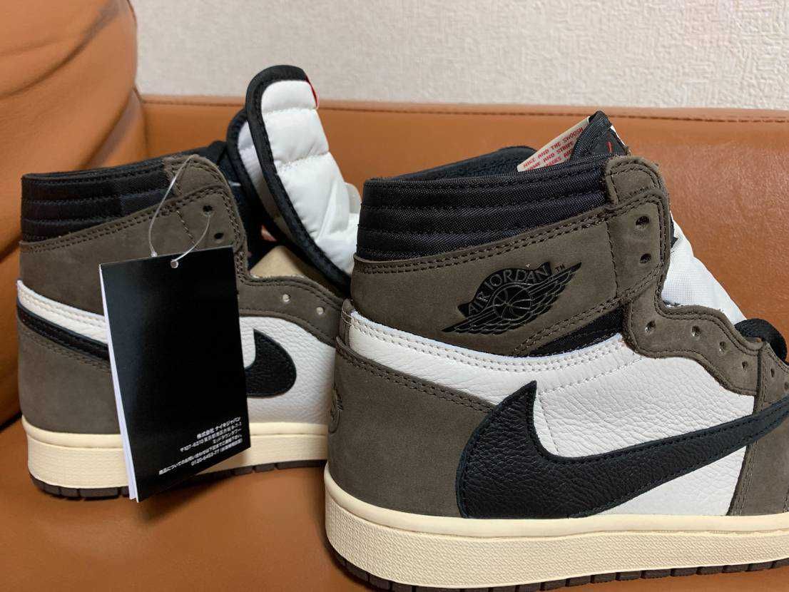 Travis Scott × Nike Air Jordan 1 Retro High OG TS SP "Sail/Dark Mocha"
