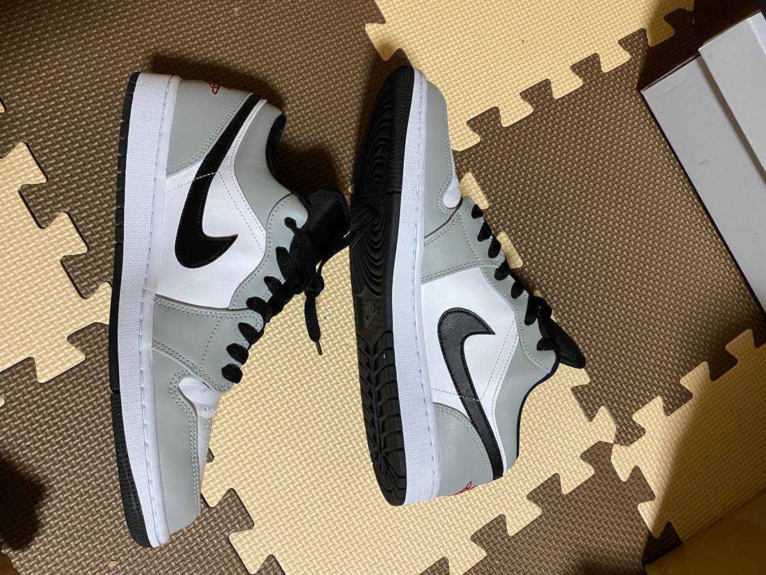 NIKE AIR JORDAN 1 LOW "LIGHT SMOKE GREY"