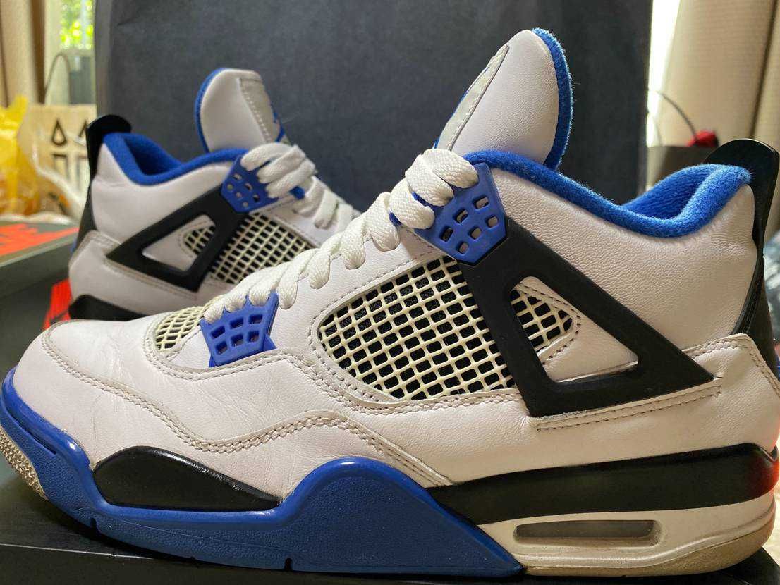 NIKE AIR JORDAN 4 RETRO "MOTORSPORTS" (2017)