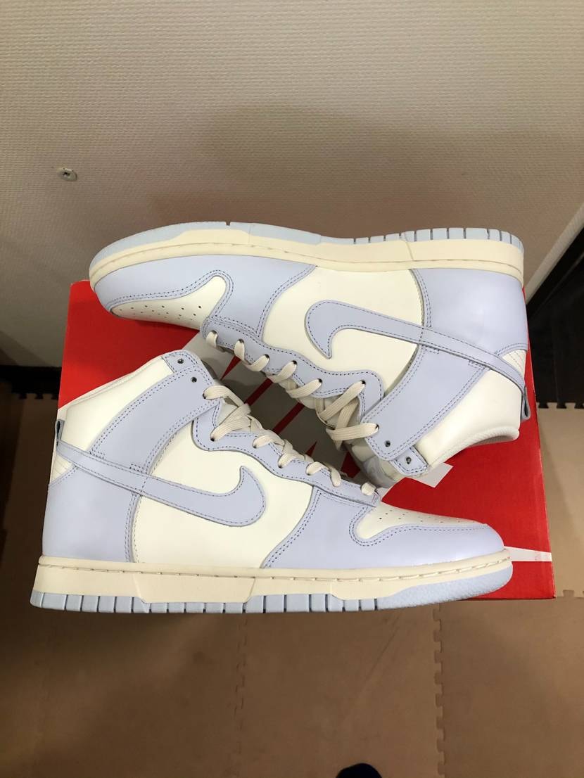 Nike Women's Dunk High "Foot Ball Grey"