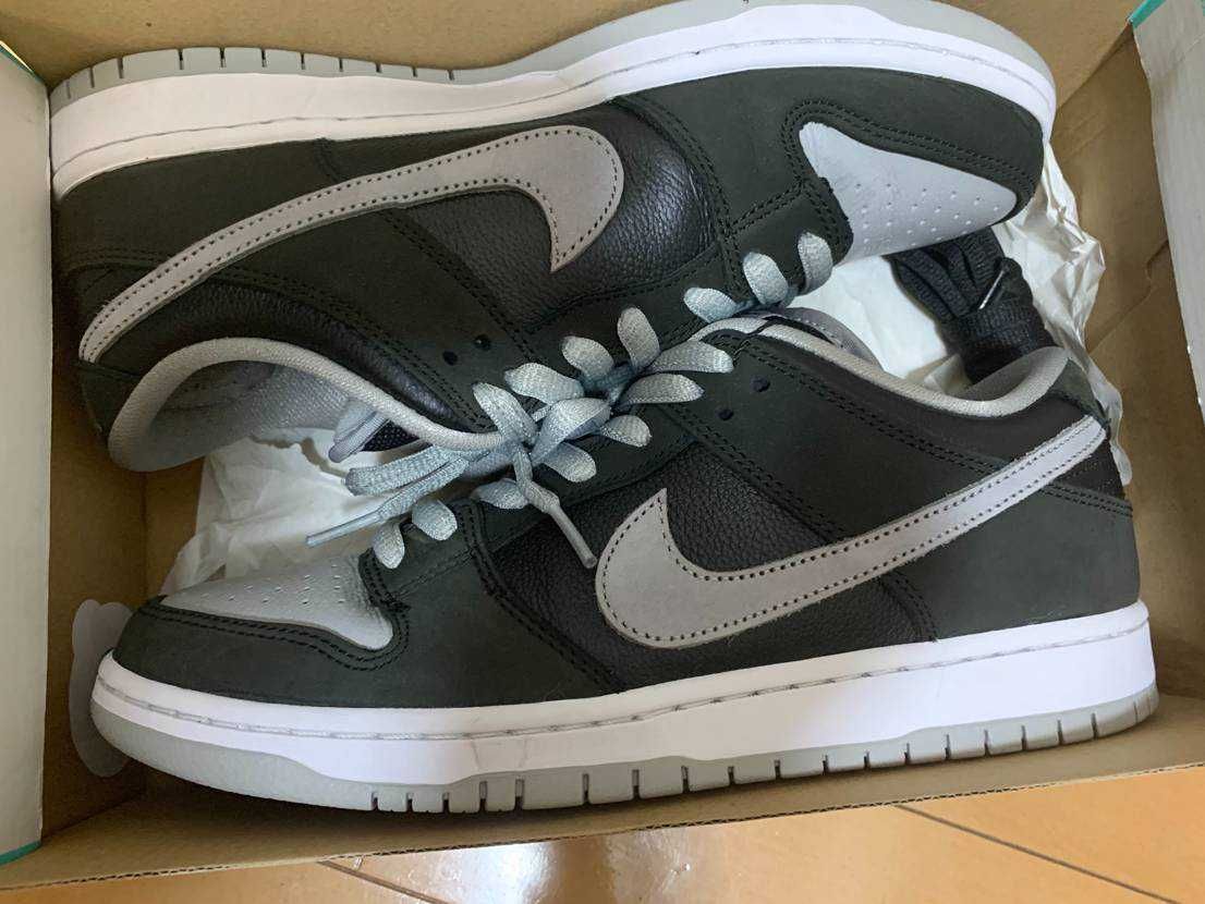 Nike SB Dunk Low "Shadow"