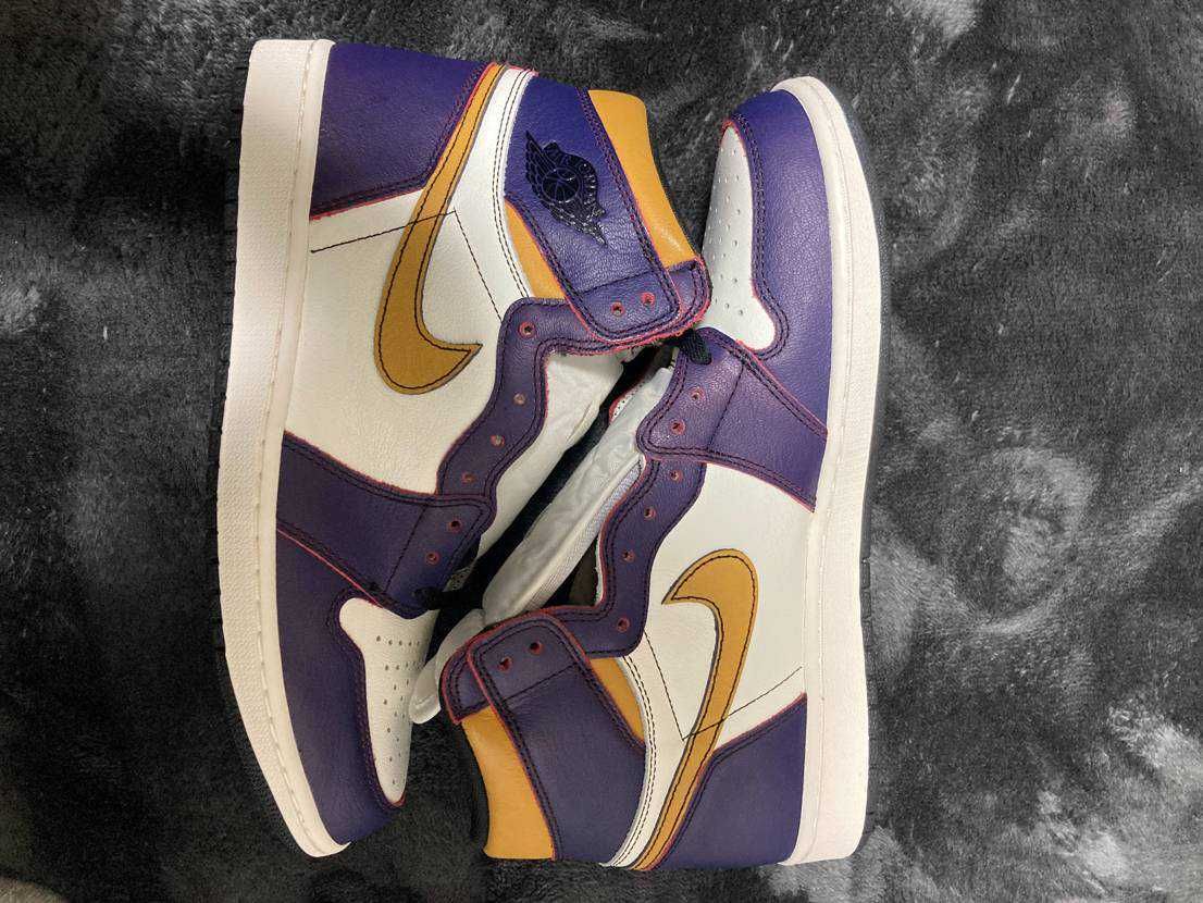 Nike SB × Air Jordan 1 Retro High "La To Chicago"  