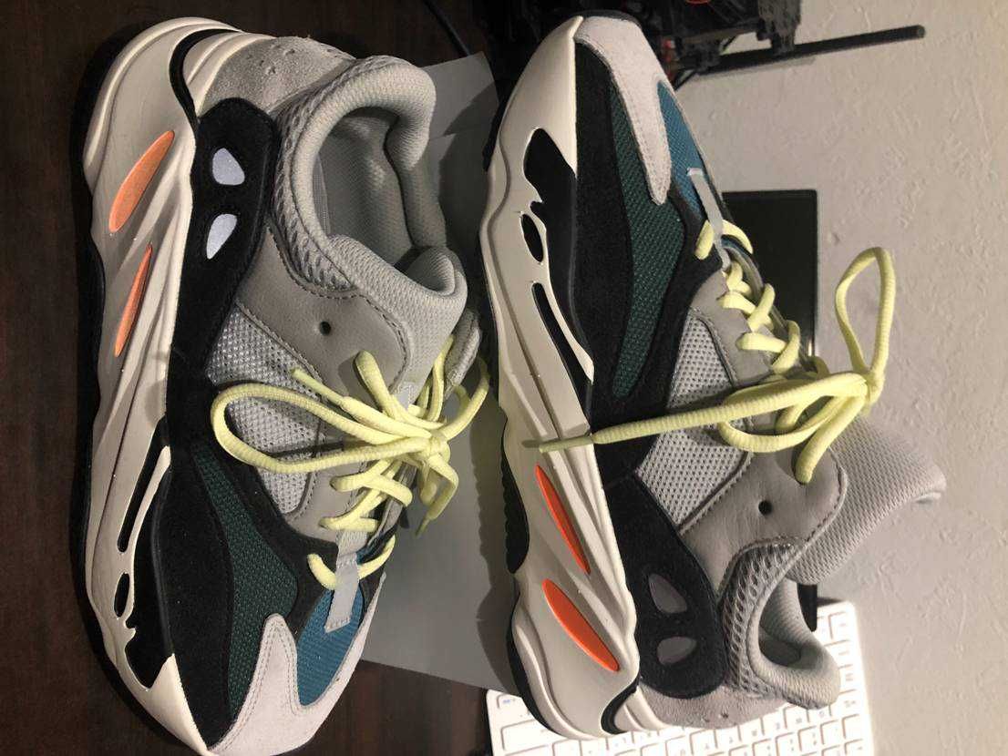 adidas YEEZY Boost 700 "Wave Runner"