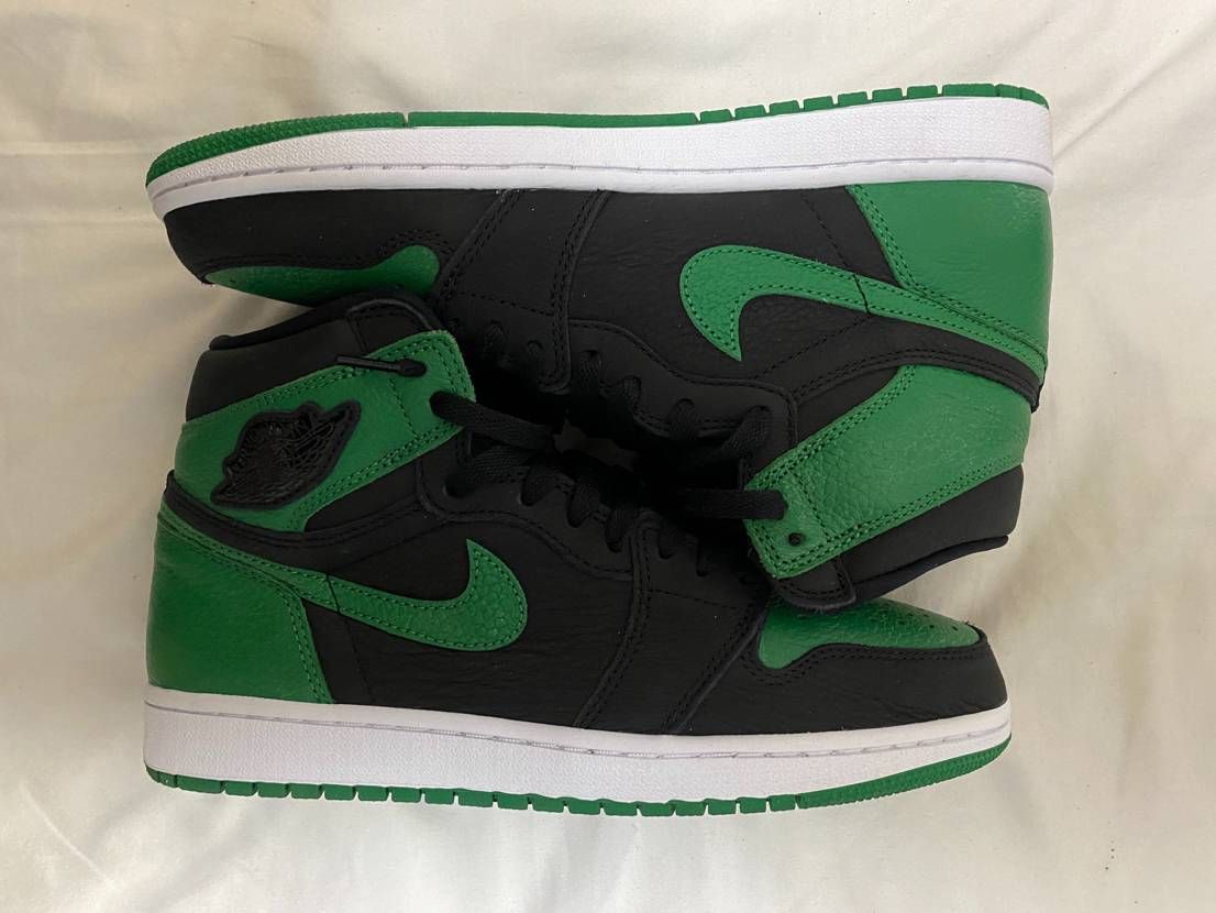 Nike Air Jordan 1 Retro High OG "Black/Pine Green" (2020)      