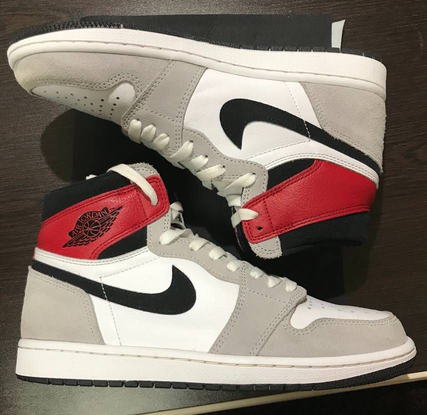 Nike Air Jordan 1 High OG "White/Black/Light Smoke Grey"